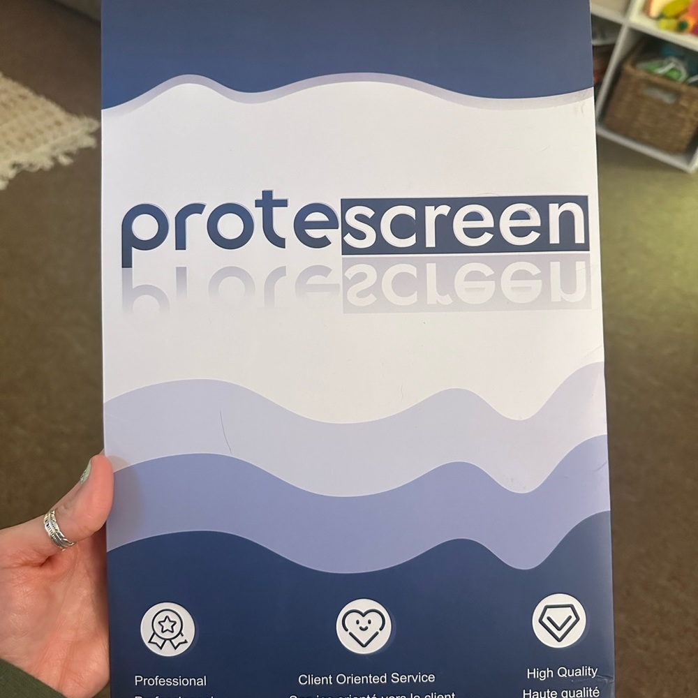 Privacy Screen Protector - Picture 3 of 11